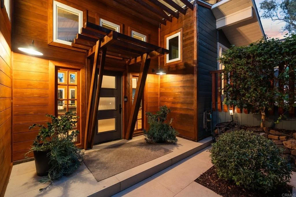 Photo of 765 Val Sereno Drive