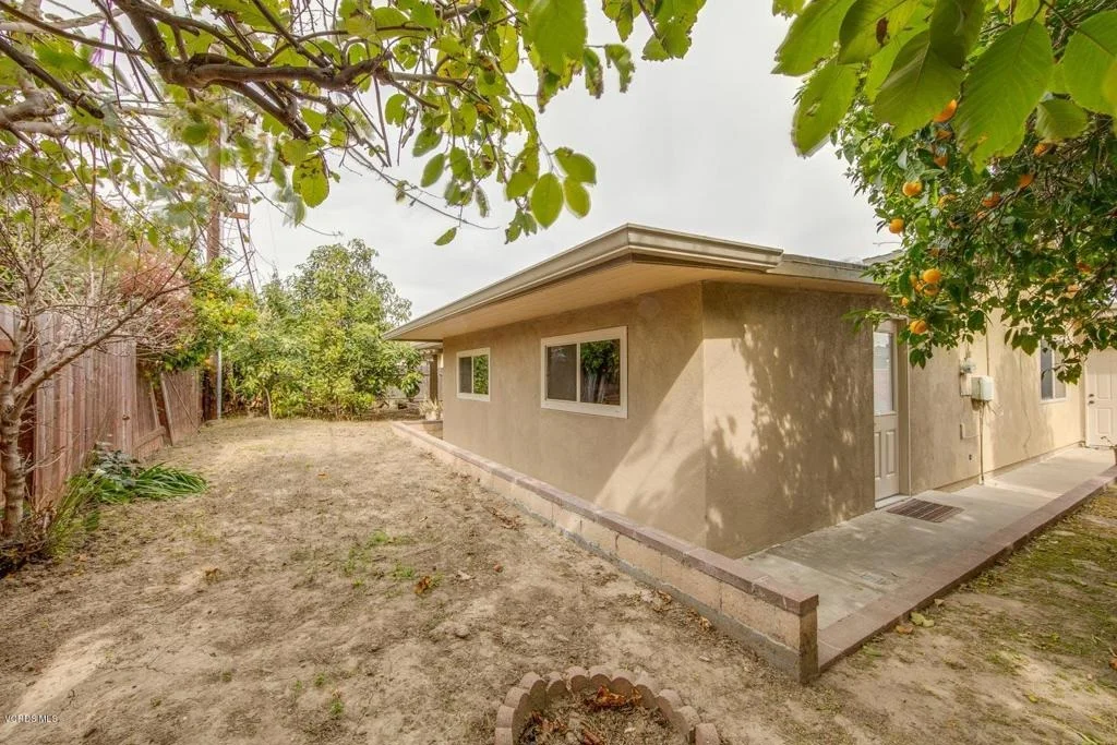 Photo of 813 N Calle Circulo