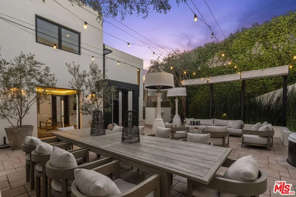 Photo of 24146 Malibu Road