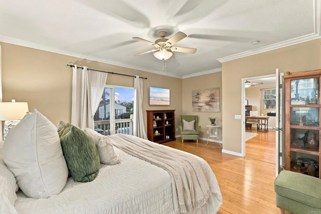 Photo of 626 Compass Court