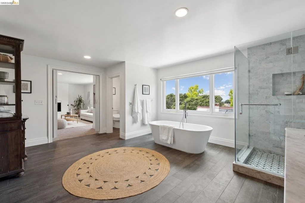 Photo of 515 Vincente Ave
