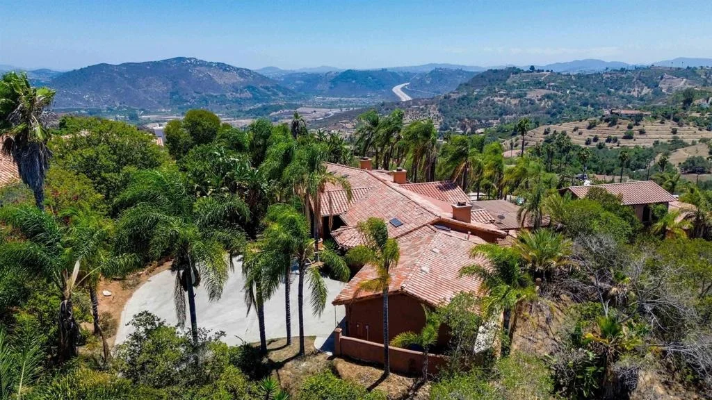 Photo of 2369 Vern Dr