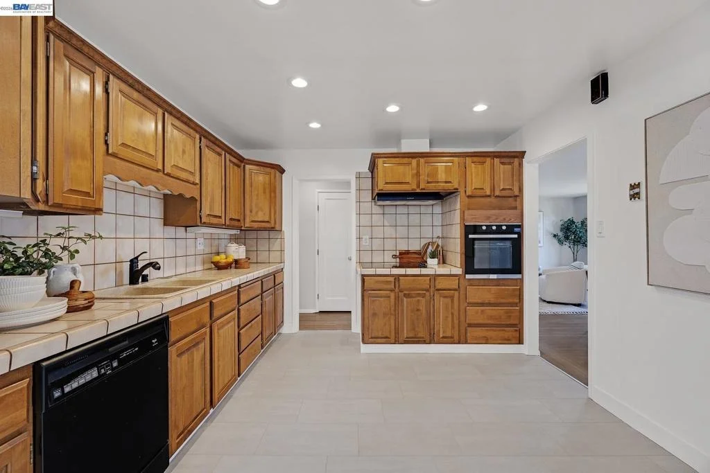 Photo of 1803 Wayne Ave