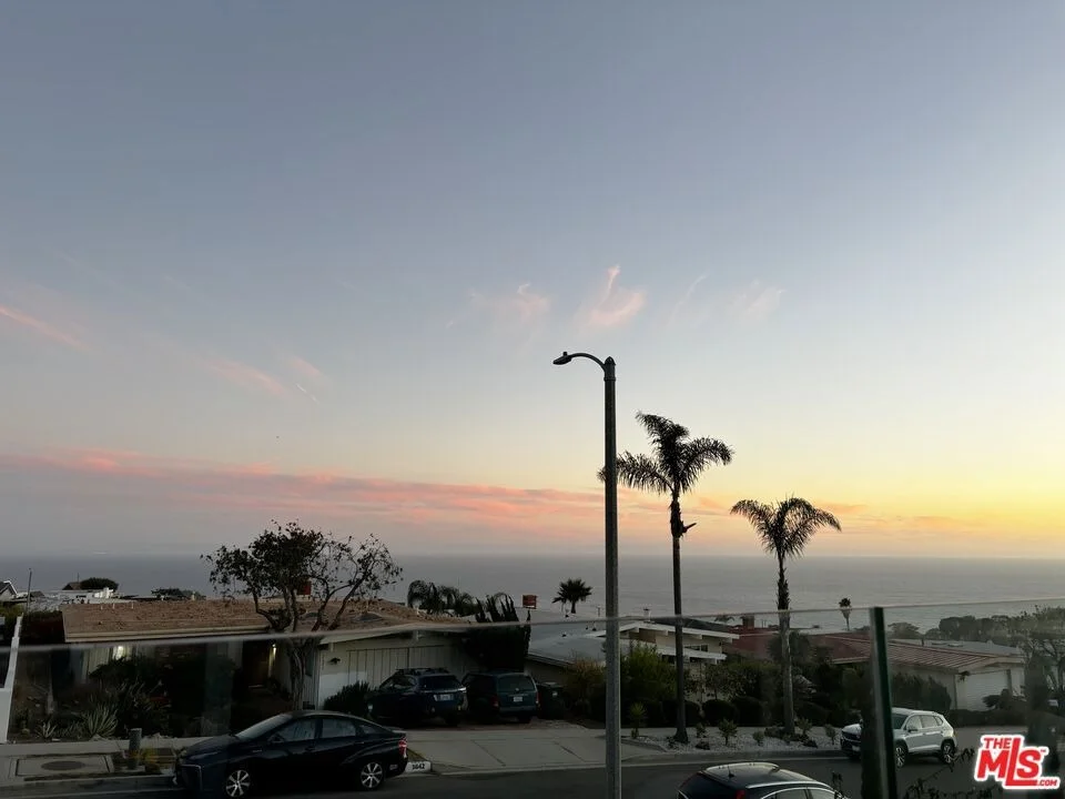 Photo of 3637 Seahorn Drive
