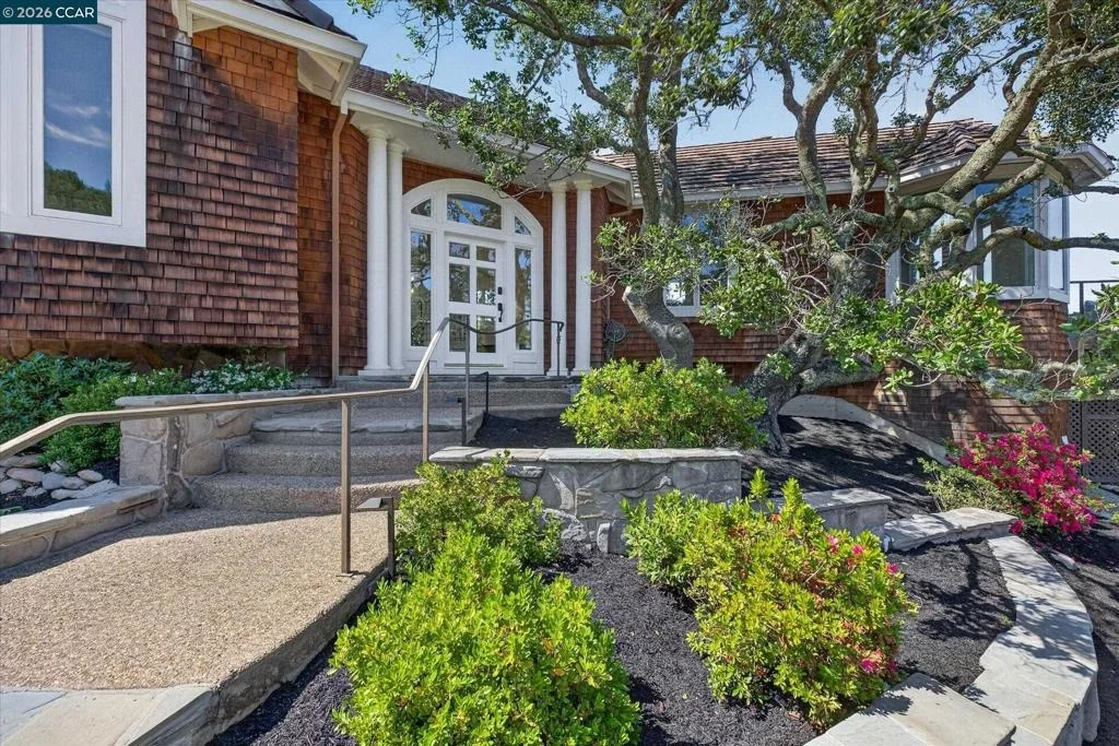 Photo of 10 Diablo Oaks Way