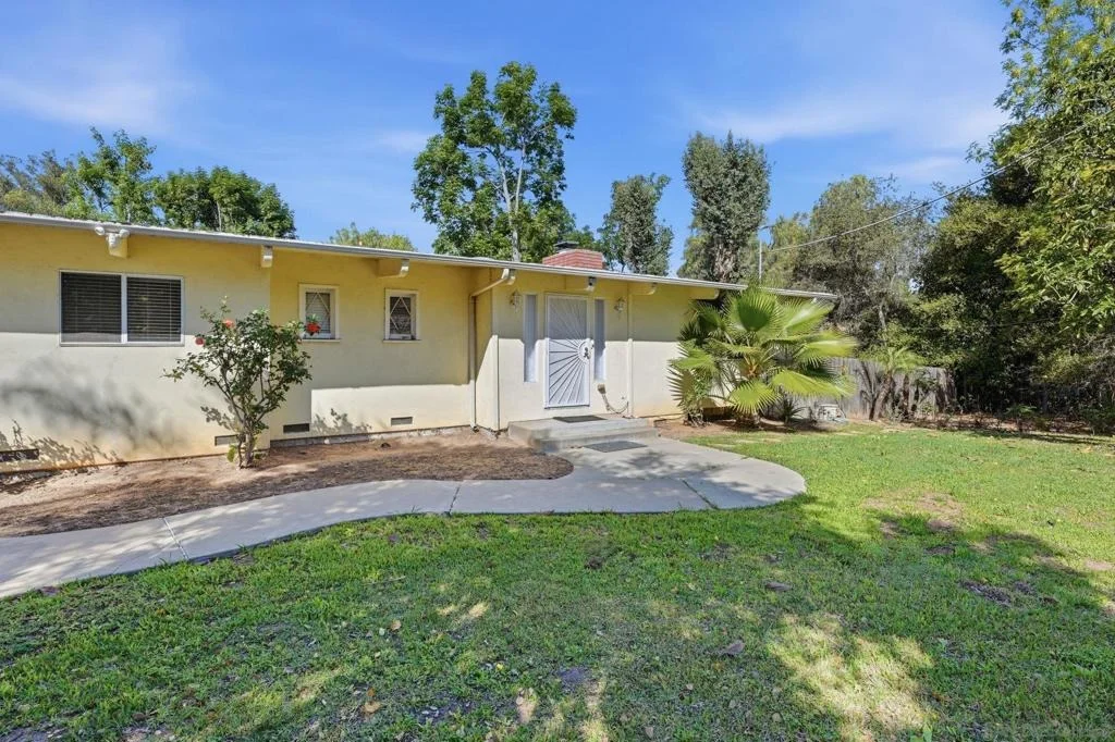 Photo of 1521 Foothill Dr