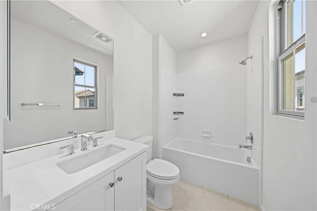 Photo of 112 Newburry