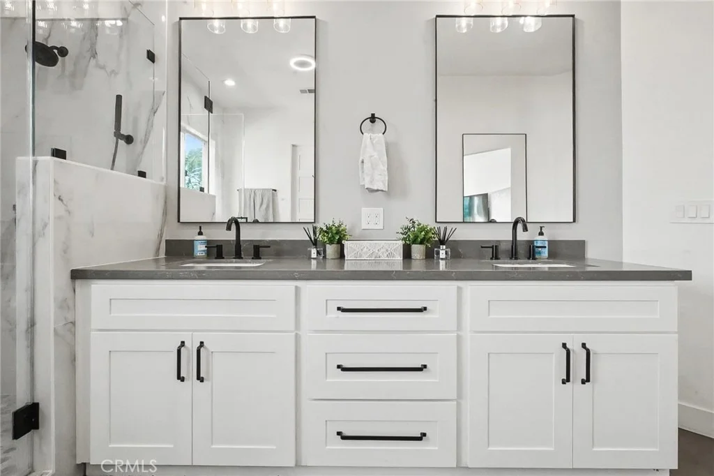 Photo of 952 Lido