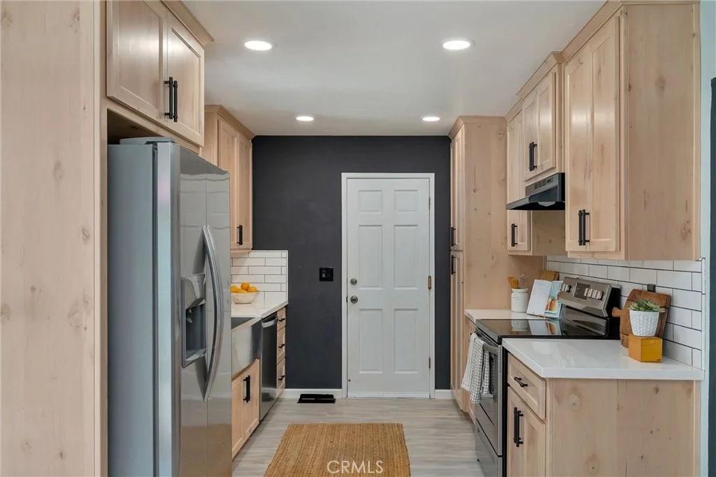 Photo of 14687 Lafayette