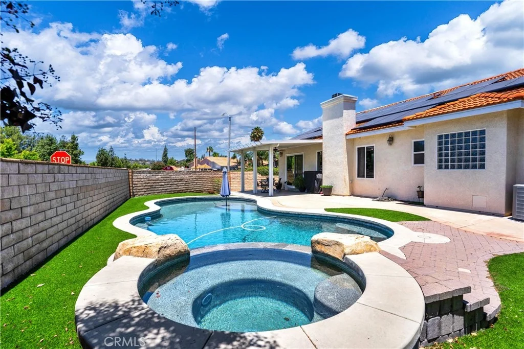 Photo of 24007 Jonquil