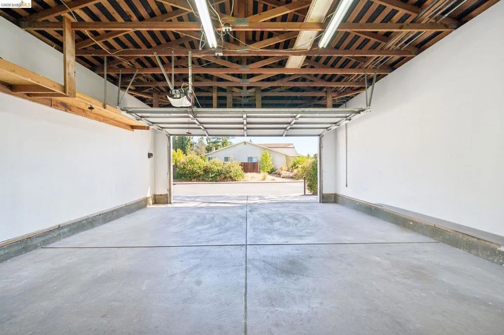 Photo of 1055 Fox Meadow Way