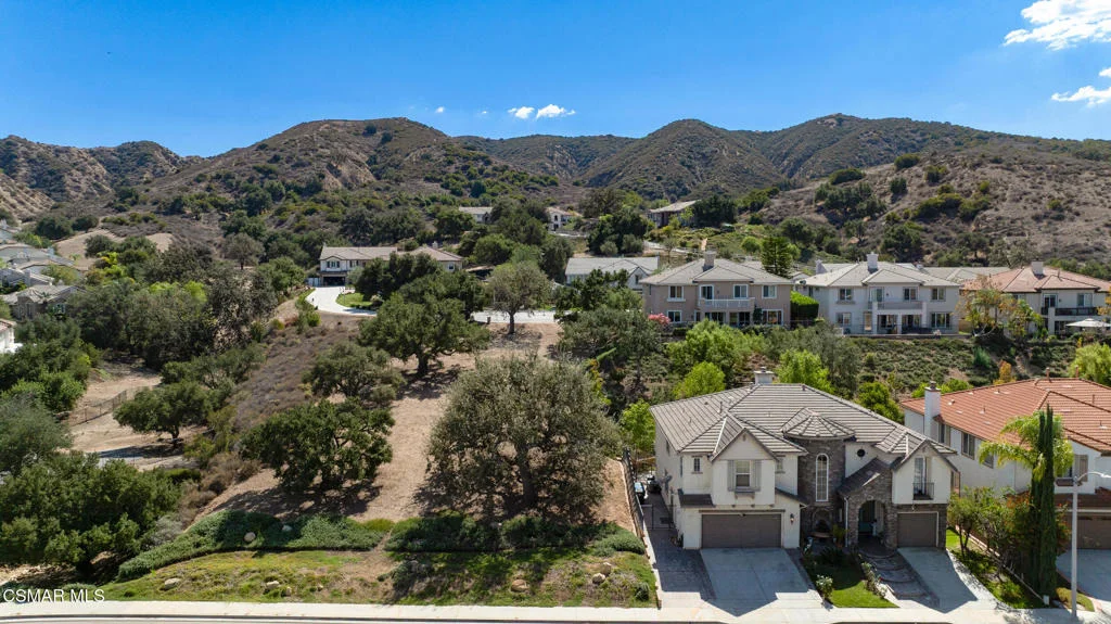 Photo of 5588 California Oak Street