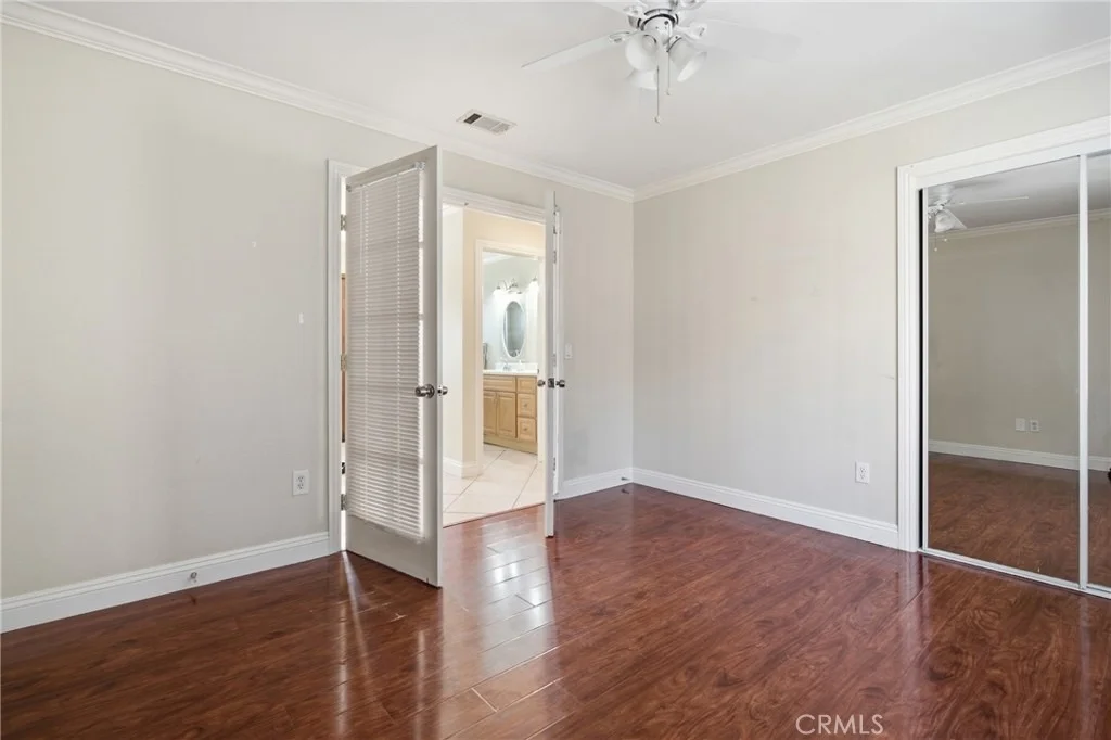 Photo of 222 Green Oaks