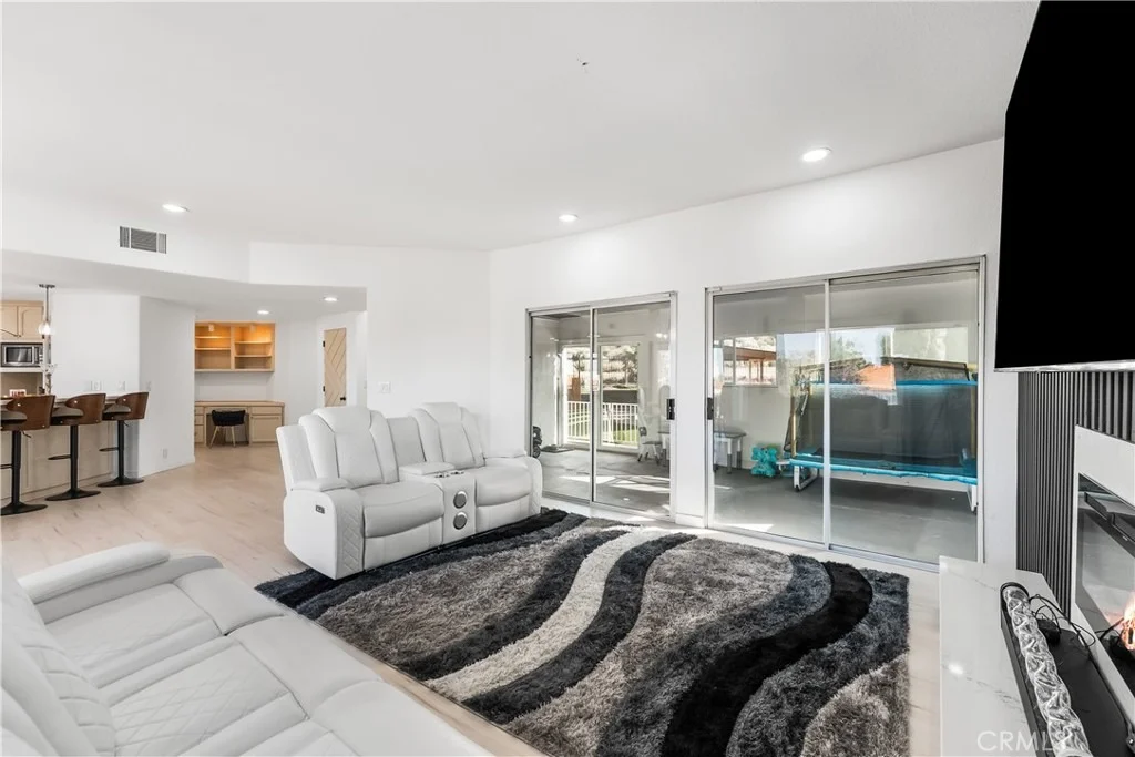 Photo of 6710 Sycamore