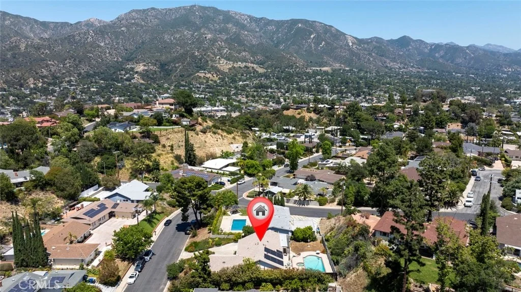 Photo of 6916 Estepa