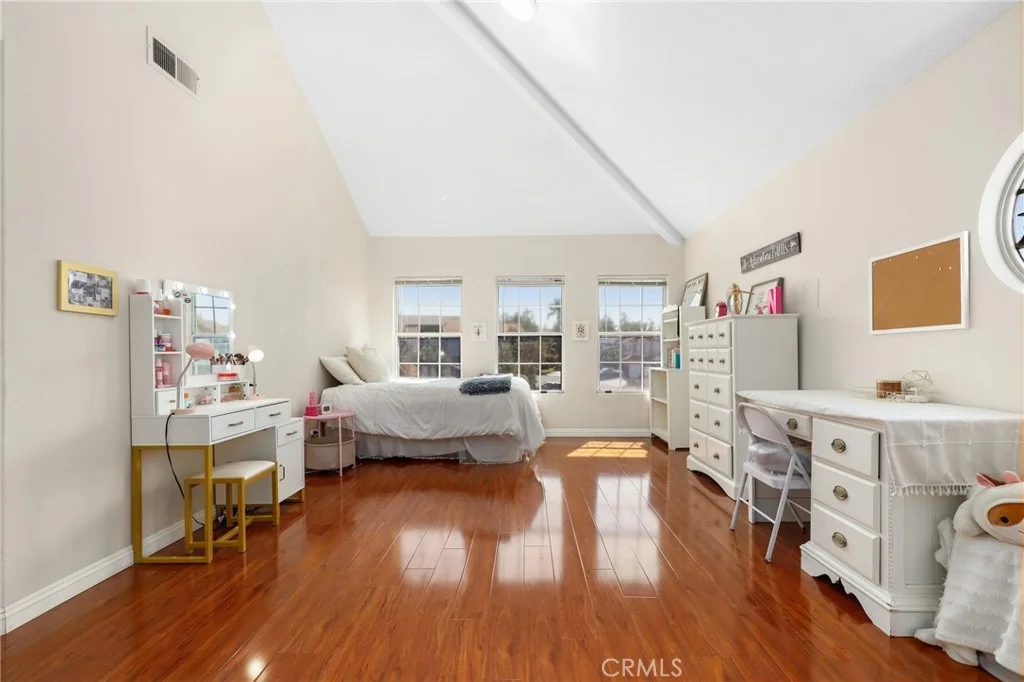 Photo of 61 Summitcrest