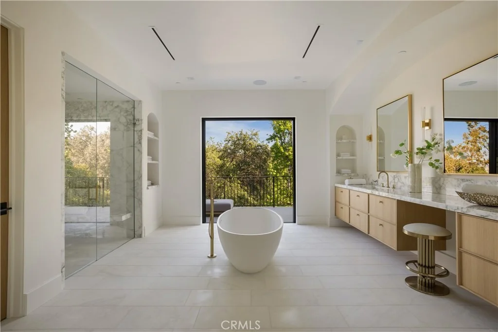 Photo of 24341 ROLLING VIEW Road