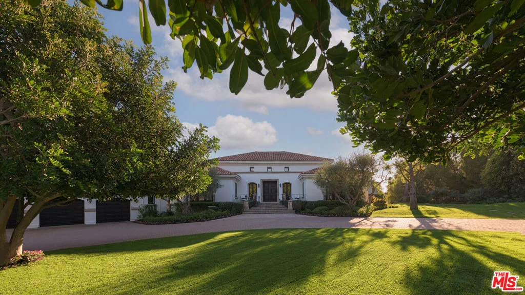 Photo of 6110 Merritt Drive