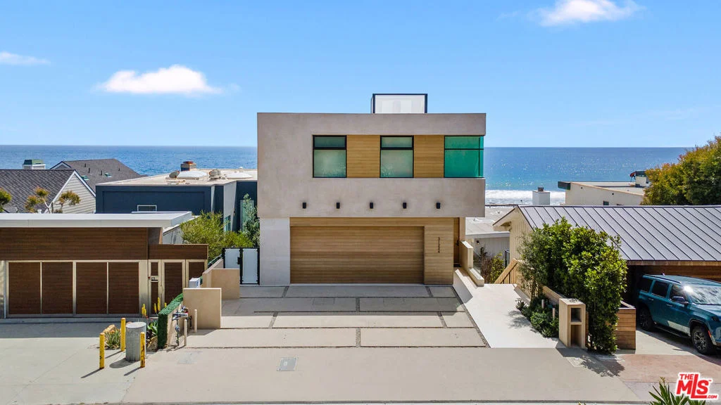 Photo of 31224 Broad Beach Road