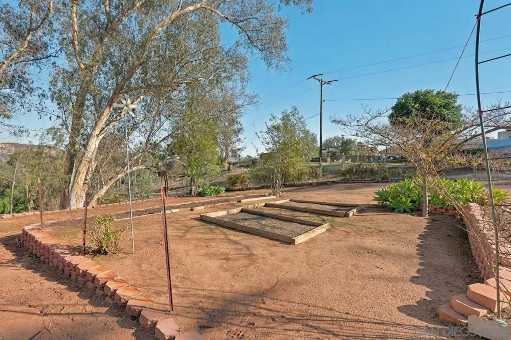 Photo of 11473 Valle Vista Road
