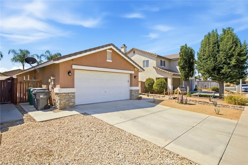 Photo of 27169 Sawyer Road