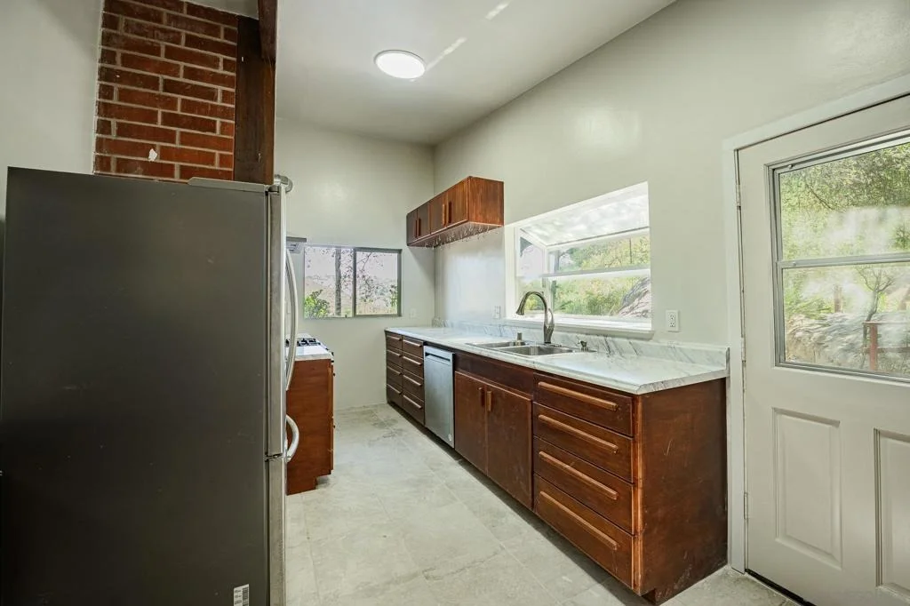Photo of 14949 Woods Valley