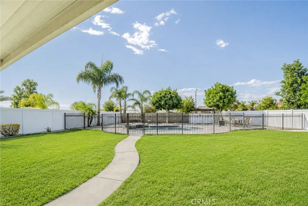 Photo of 8274 Fern Grove Circle