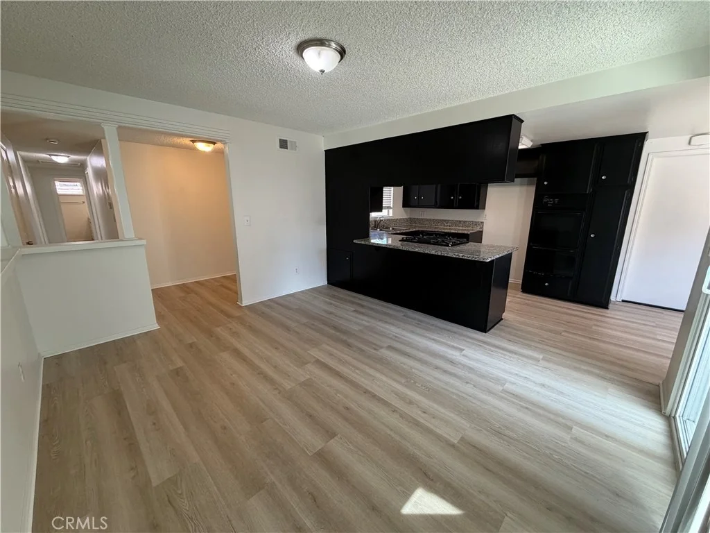 Photo of 10961 Endicott Drive