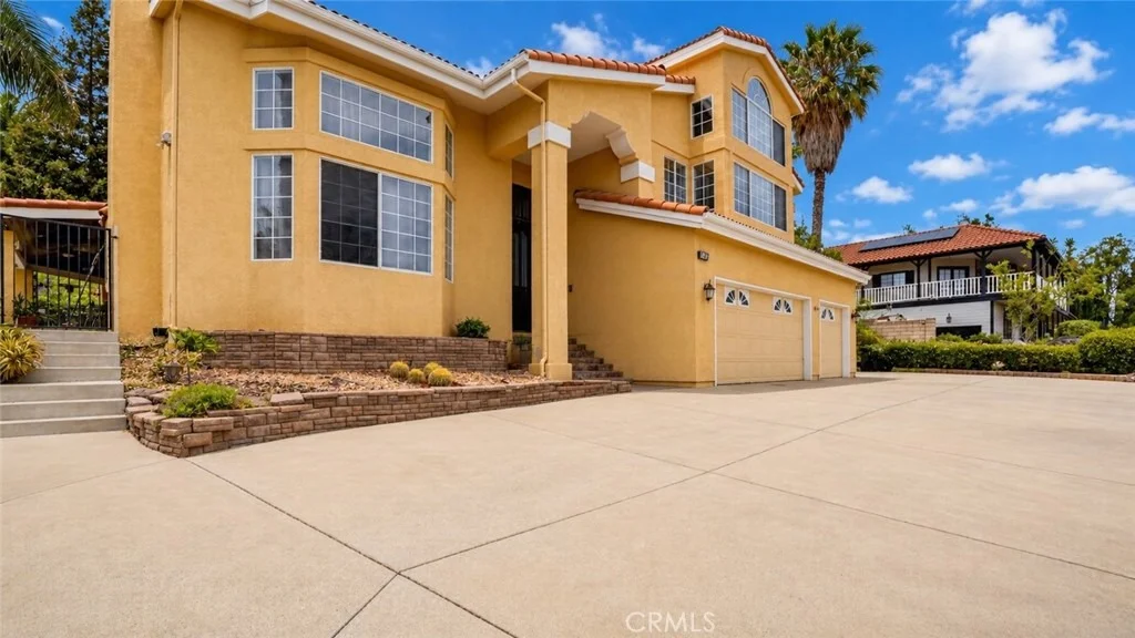 Photo of 3243 Yardley