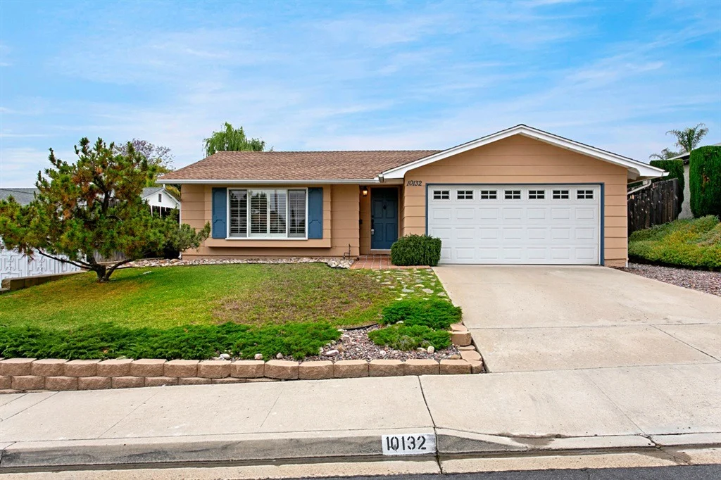 Photo of 10132 Waynecrest Lane