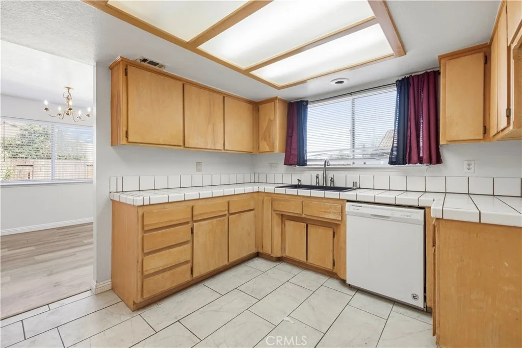 Photo of 44111 Acacia Street