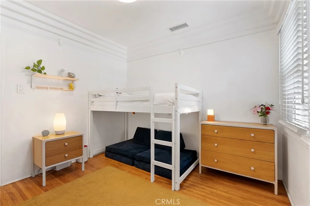 Photo of 2240 Eucalyptus
