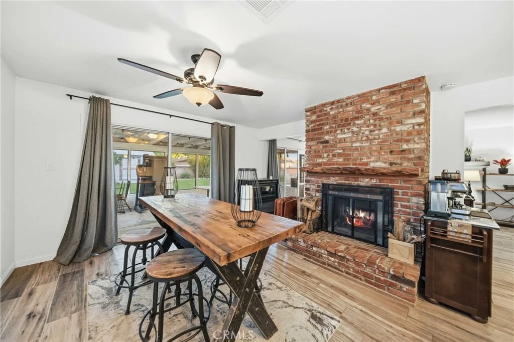Photo of 539 W Avenue J11