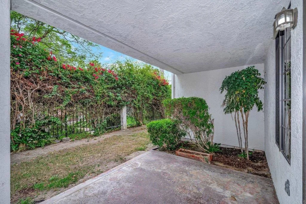 Photo of Unit C at 1526 Apache Drive