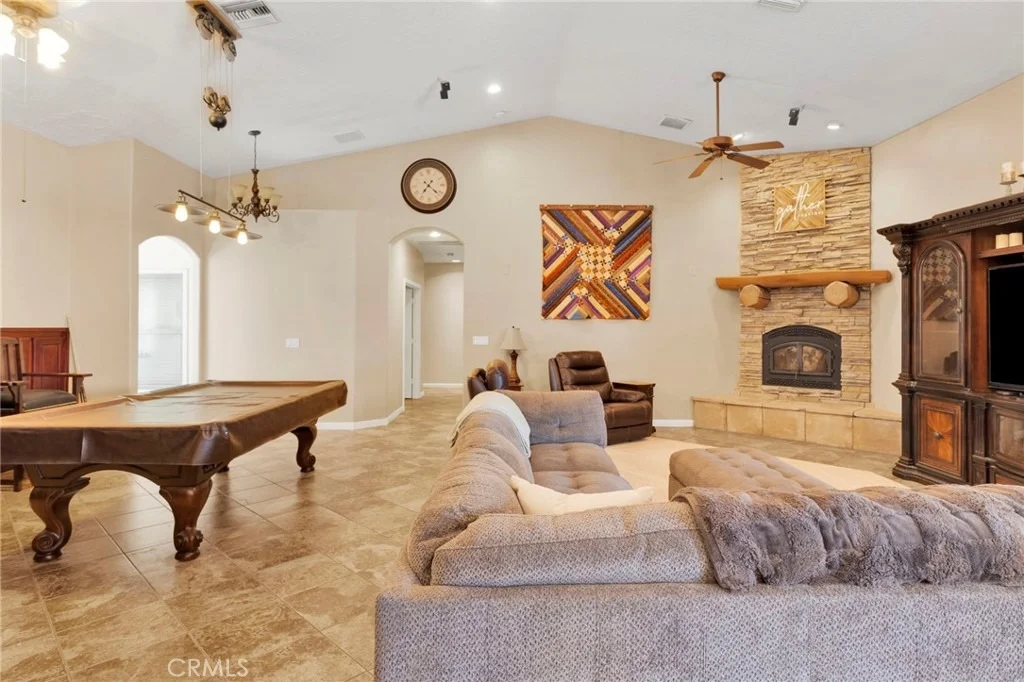Photo of 17111 Mesquite Road