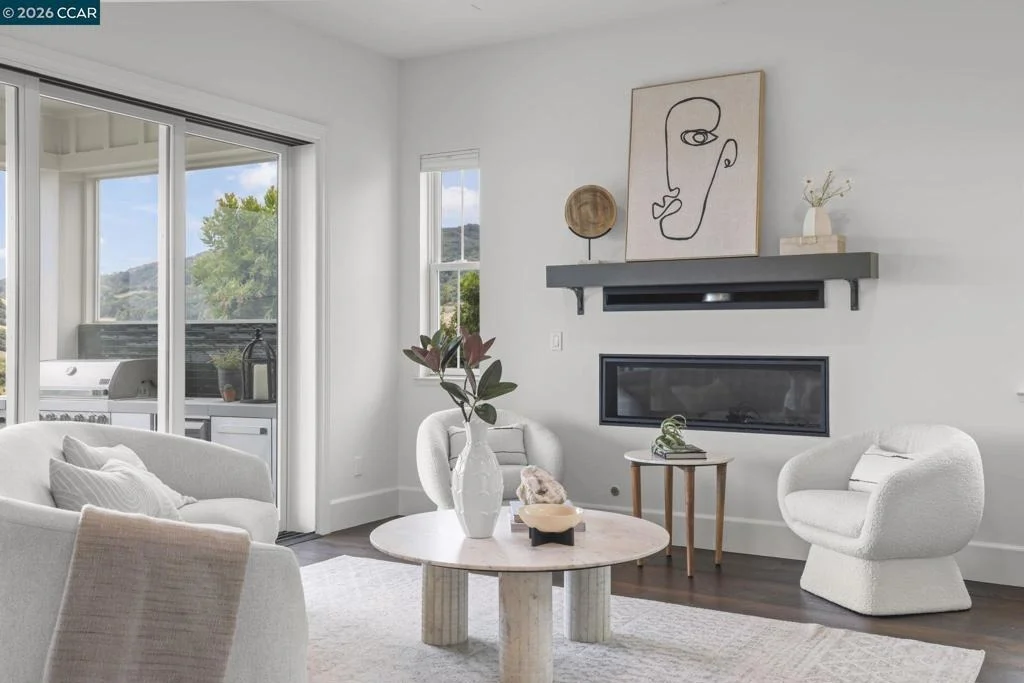 Photo of 38 Fiddleneck Way