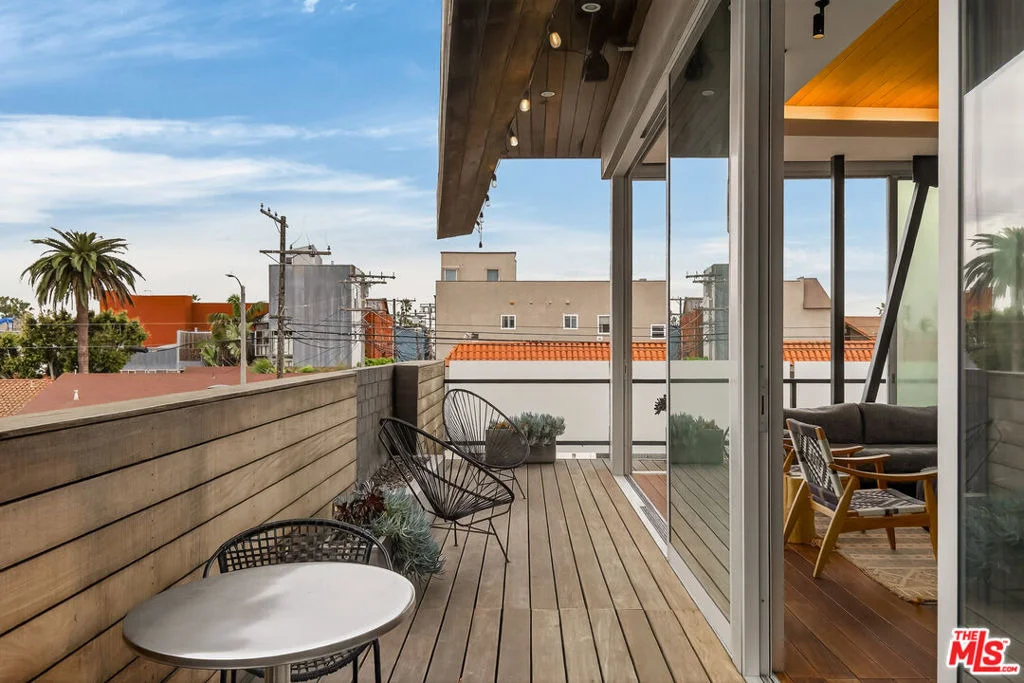 Photo of 1308 Pacific Avenue