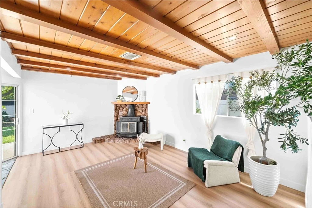 Photo of 8166 Borson