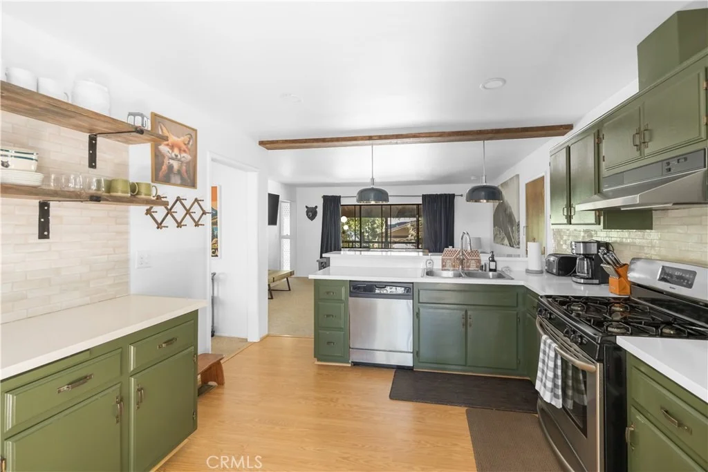 Photo of 170 N Eureka Drive