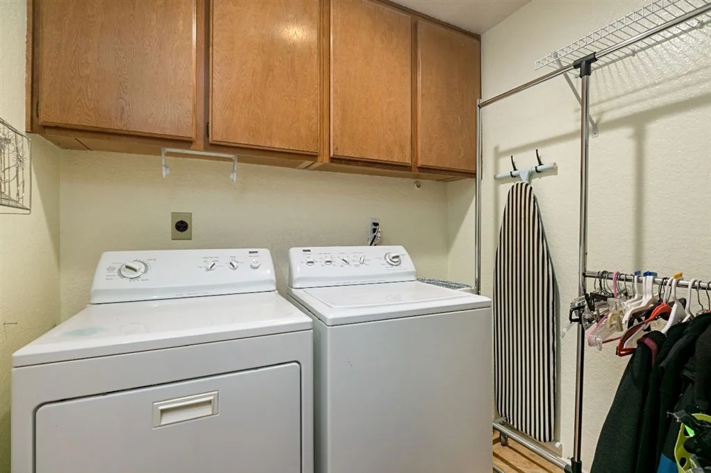 Photo of 1552 Village View Rd