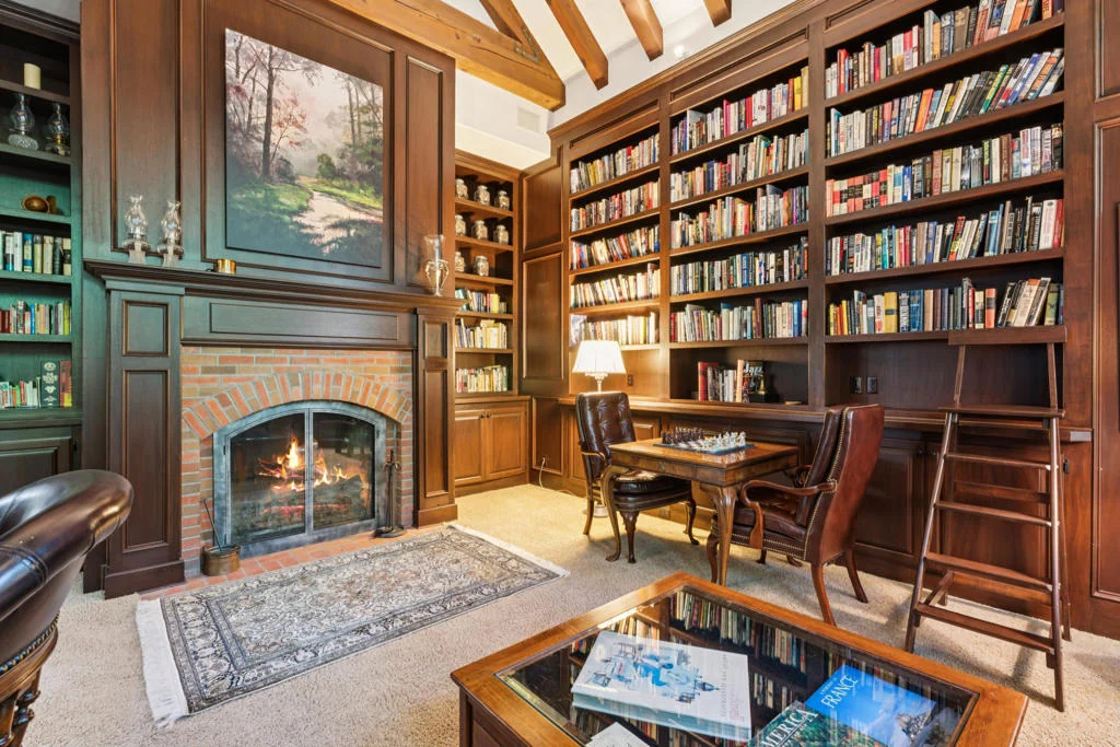 Photo of 391 Cedar Ridge Drive