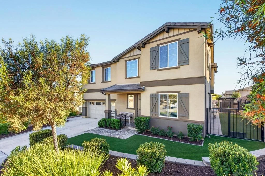 Photo of 2077 Del Rincon Place