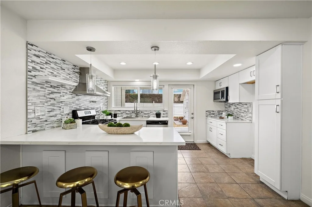 Photo of 590 Traverse Drive