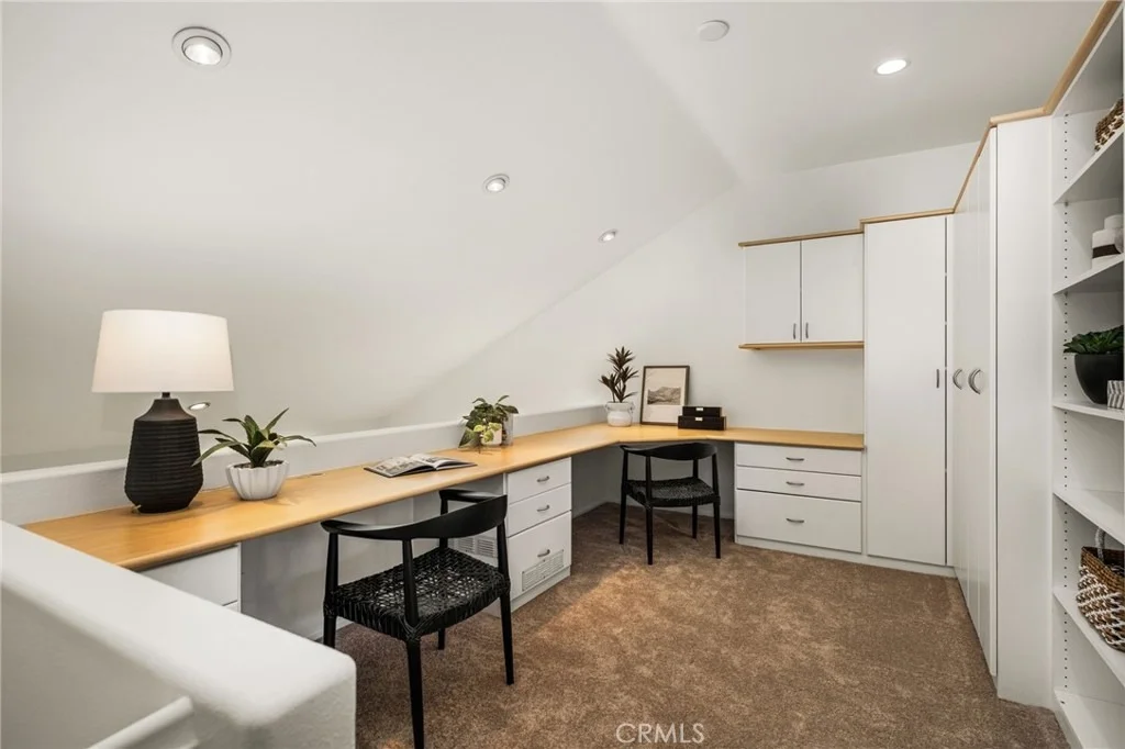 Photo of 12971 Mackenzie