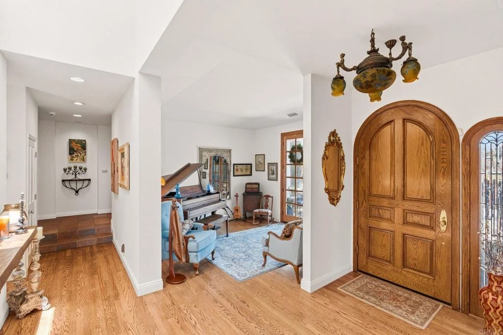 Photo of 7101 Circa De Media