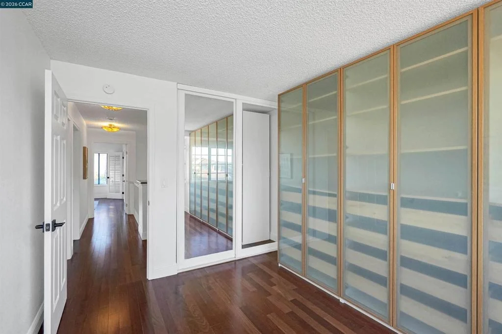 Photo of 100 Opal Ct