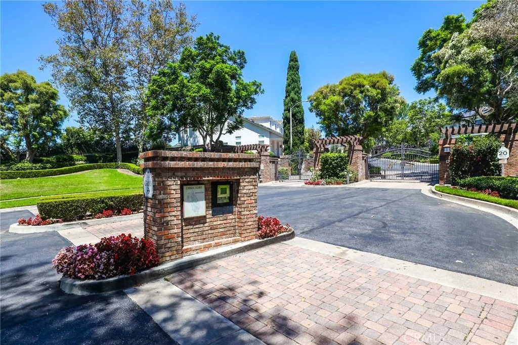 Photo of 30 Groveside Drive