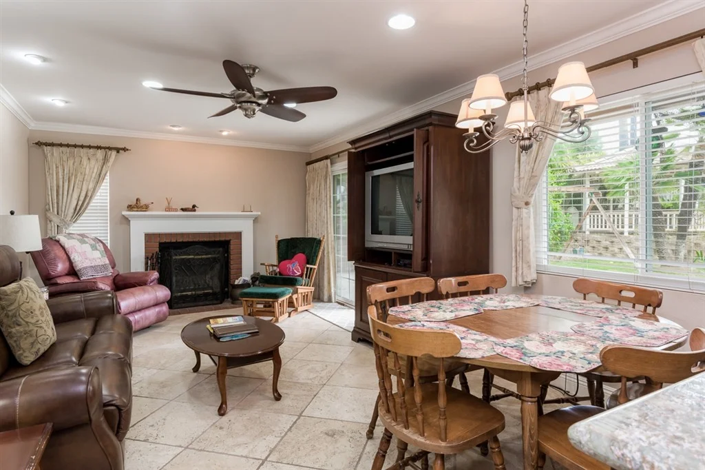 Photo of 8835 Ridgeton Ct