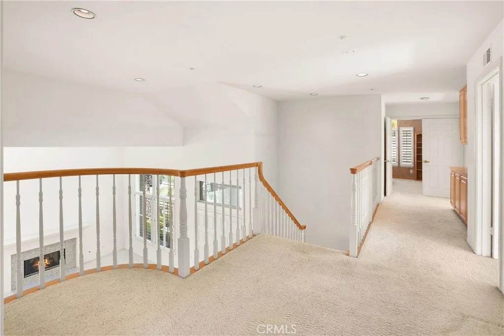 Photo of 3007 Vina Vial