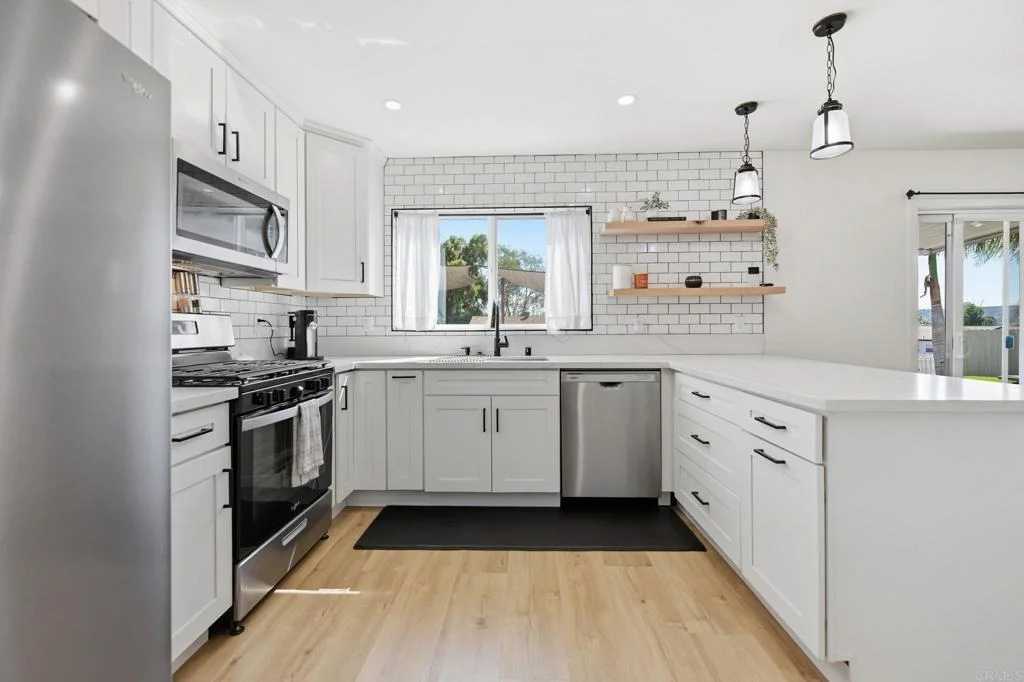 Photo of 9705 Mast Blvd.